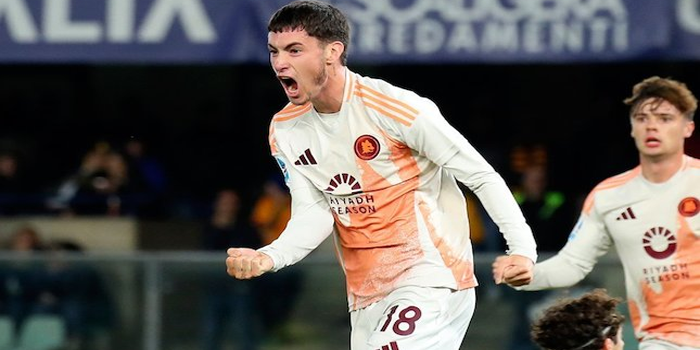 Analisis Taktik Hellas Verona Dan AS Roma